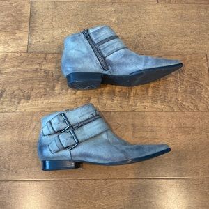 Matisse Coconuts Grey Booties